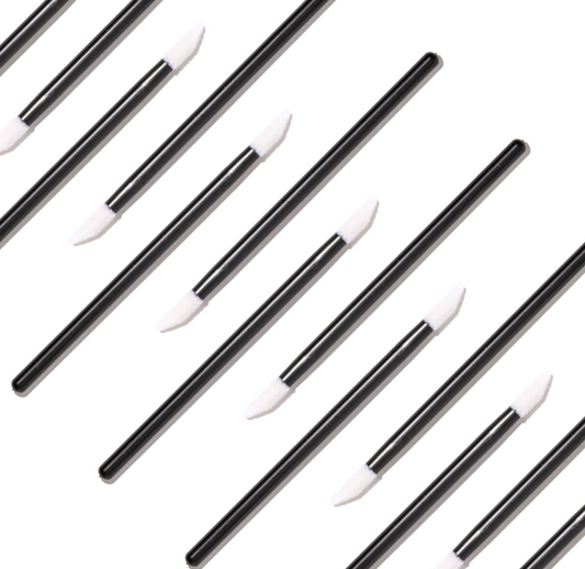 Lint free applicator