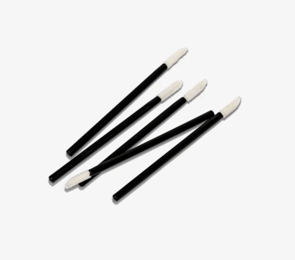 Lint free applicator