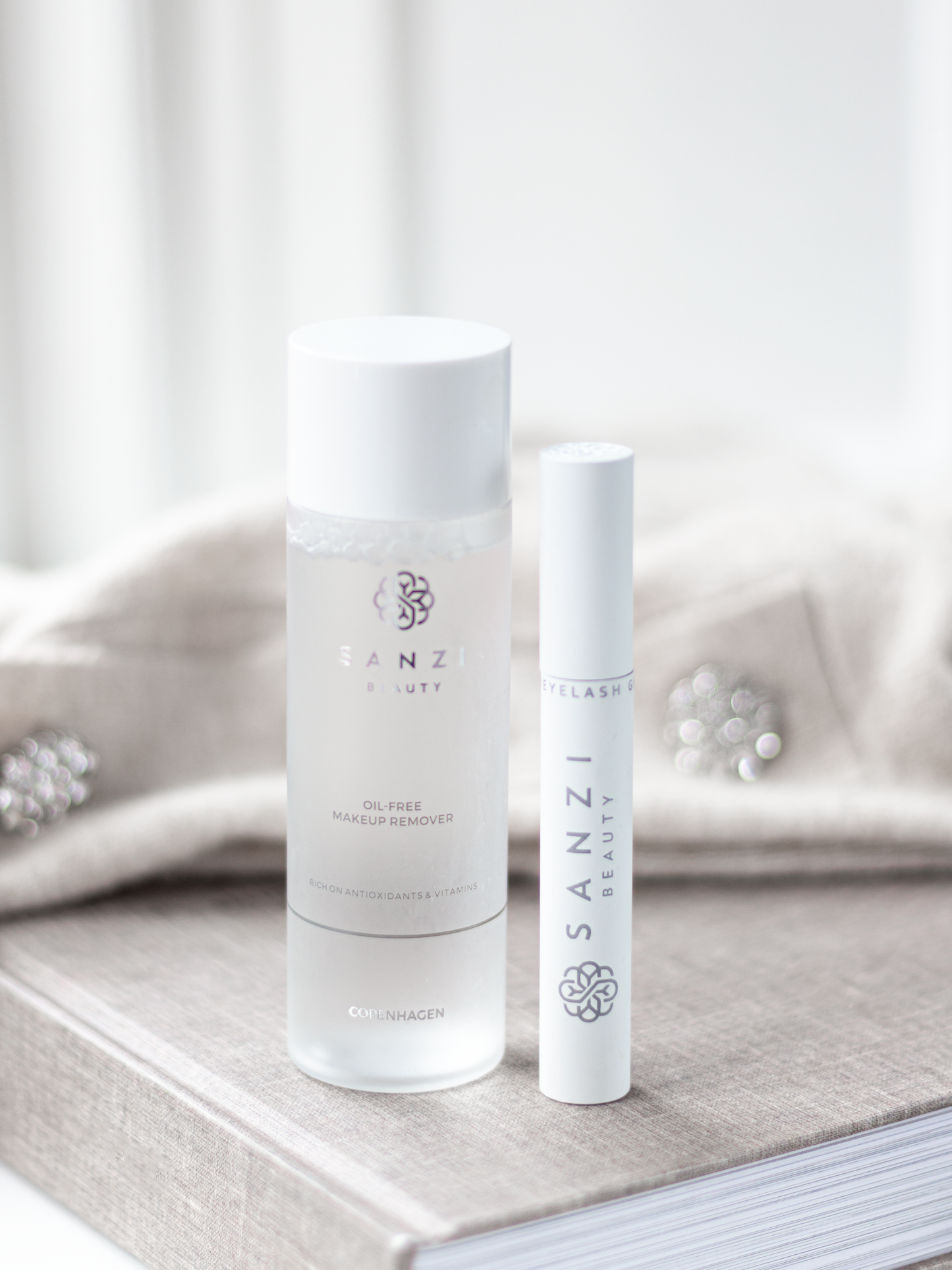 Eyelash growth serum